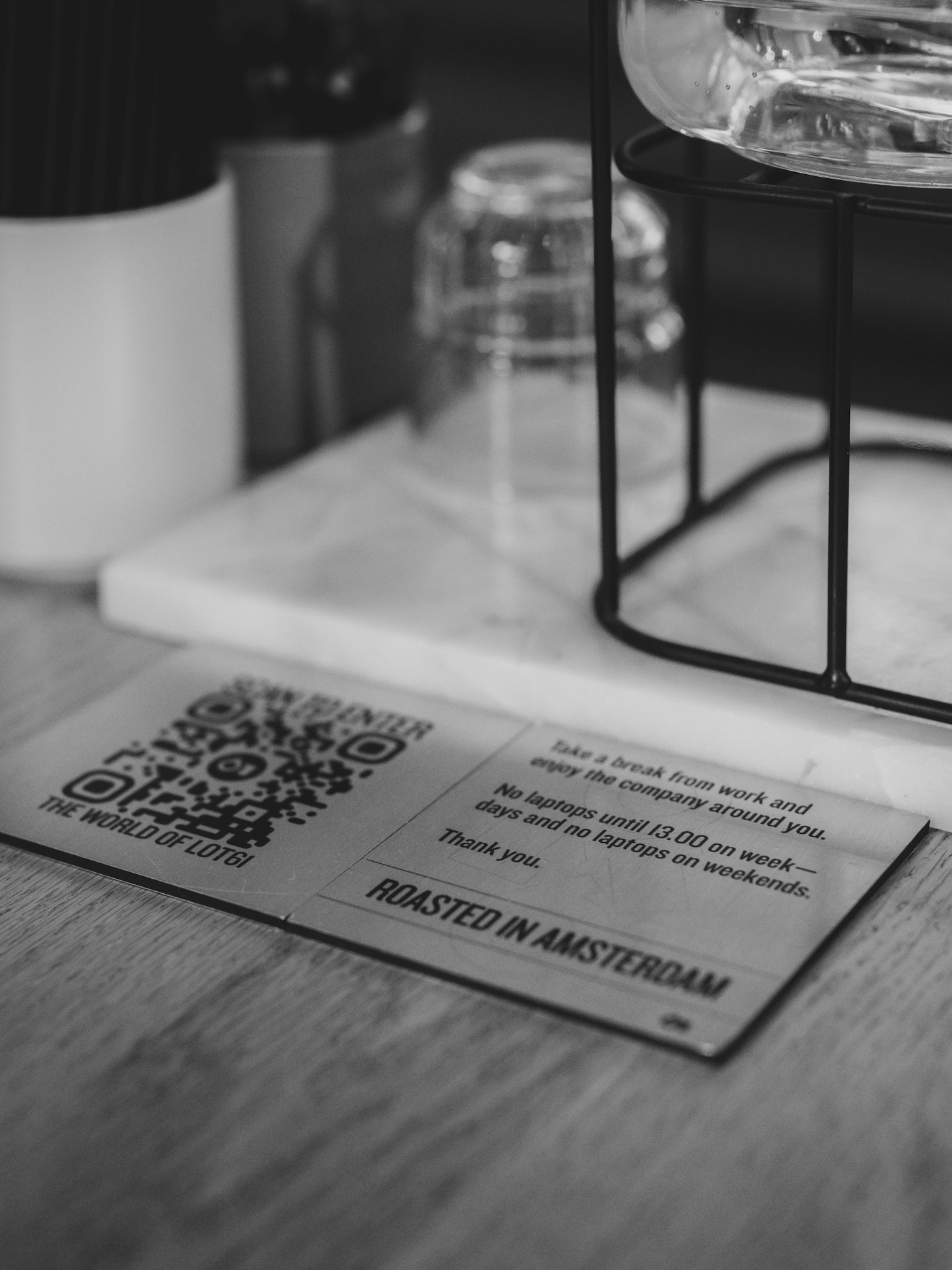 QR code table ordering sign in a coffee shop